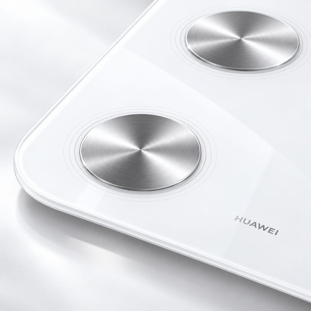 Huawei Scale 3 lifestyle view